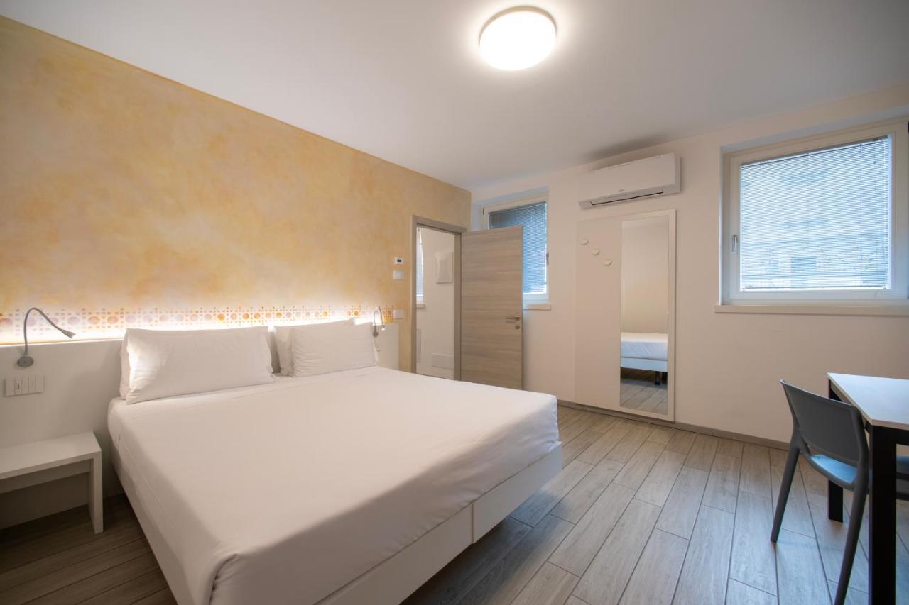 Cityu - Grazioli 27 Trento Centro Con Parcheggio Privato Gratuito Екстер'єр фото
